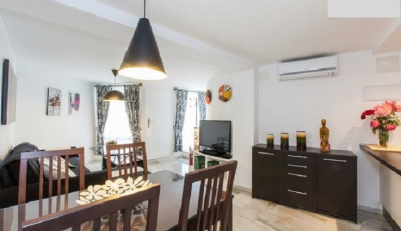 Apartment Calle Álvarez Quintero Sevilla - Apt 27366