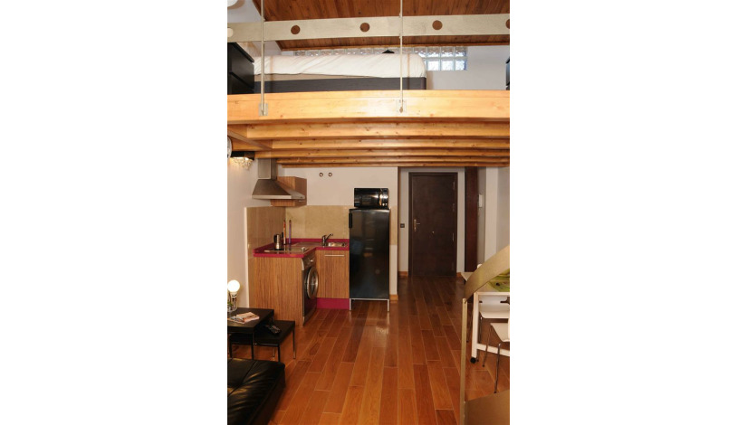 Apartment Calle Carretería Málaga - Apt 26877