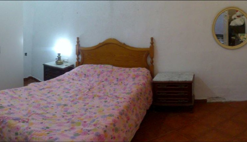 Apartment Calle Carretería Málaga - Apt 33882