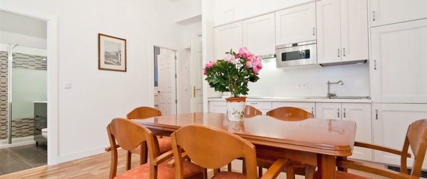 Apartment Calle de la Colegiata 1 Madrid - Apt 41235