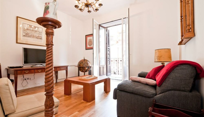Apartment Calle de la Colegiata 1 Madrid - Apt 41235