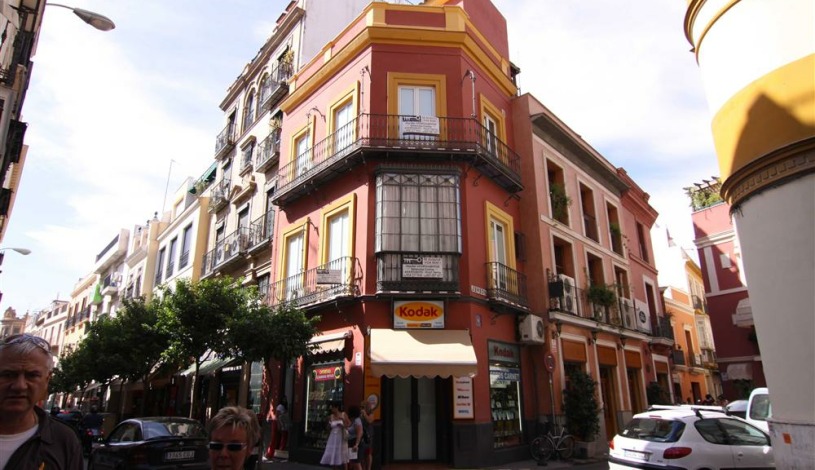 Apartment Calle García de Vinuesa Sevilla - Apt 28134