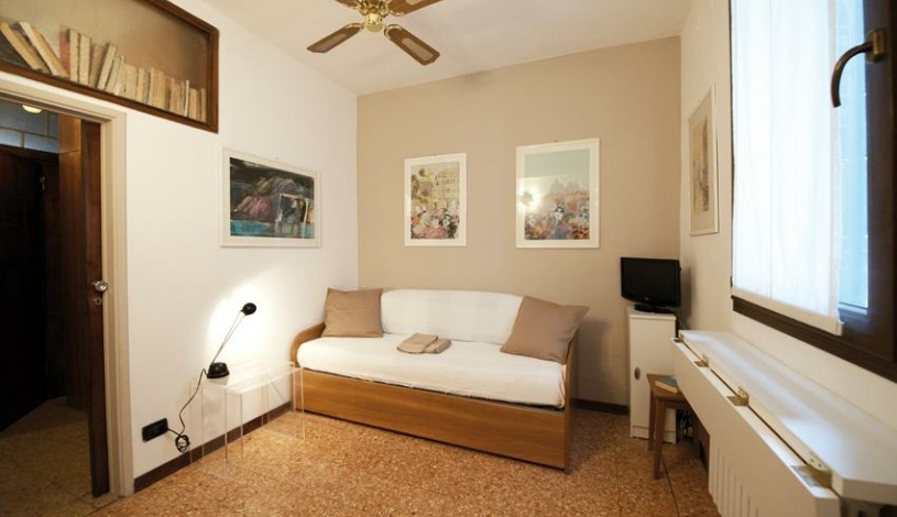 Apartment Calle Gozzi Venezia - Apt 596