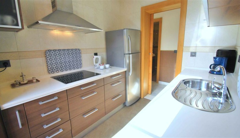 Apartment Calle Lumbreras Sevilla - Apt 28172