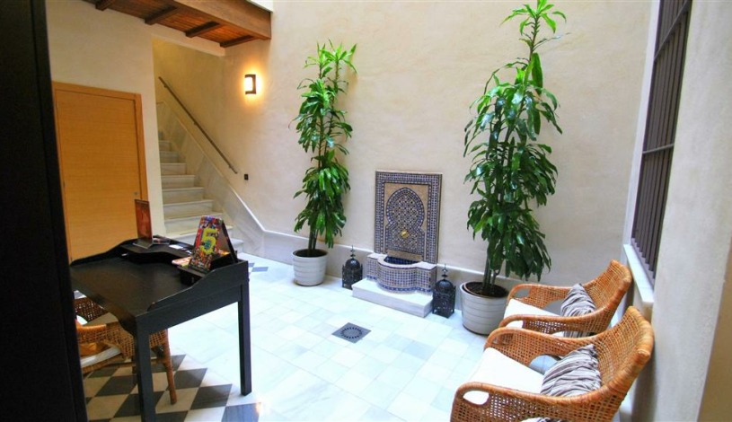 Apartment Calle Lumbreras Sevilla - Apt 28140