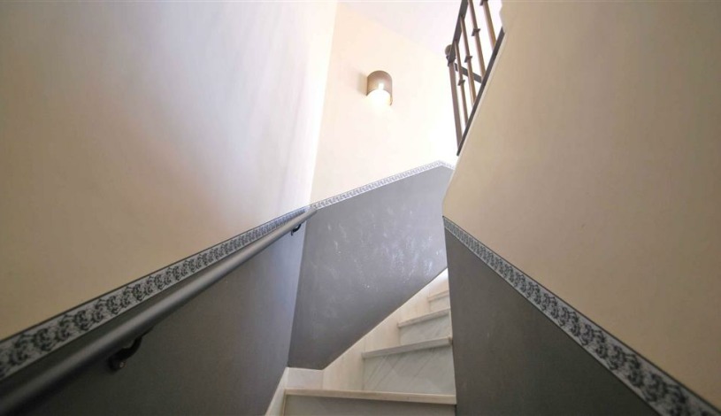 Apartment Calle Lumbreras Sevilla - Apt 28172