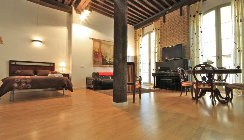 Apartment Calle Sánchez Pastor Málaga - Apt 26889