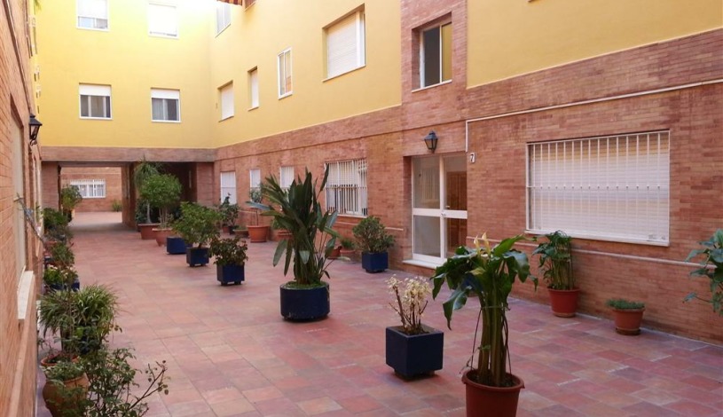 Apartment Calle Santa Ana Sevilla - Apt 37268