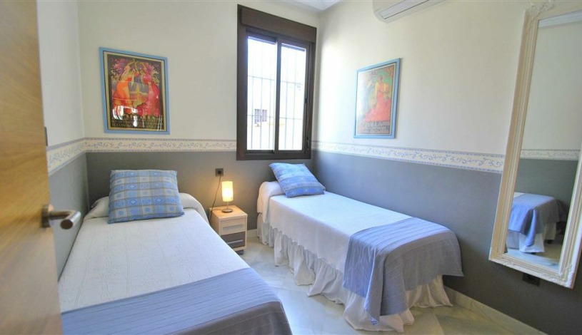 Apartment Calle Santa Clara Sevilla - Apt 28158