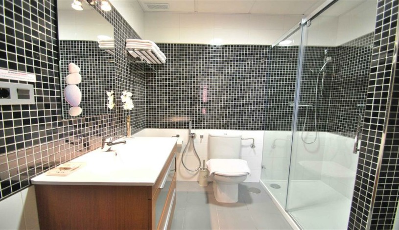 Apartment Calle Santas Patronas Sevilla - Apt 28168