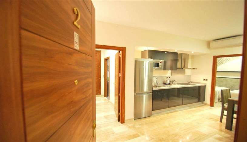 Apartment Calle Santas Patronas Sevilla - Apt 28163