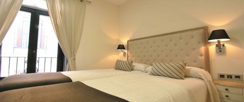 Apartment Calle Santas Patronas Sevilla - Apt 28163