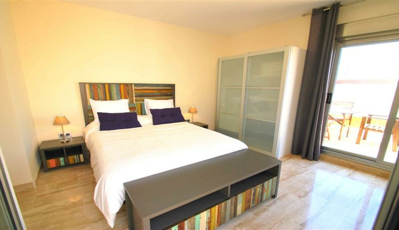 Apartment Calle Santas Patronas Sevilla - Apt 28168