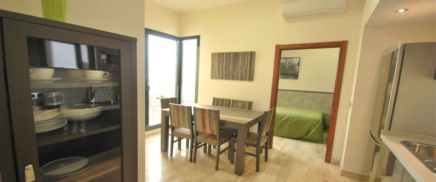 Apartment Calle Santas Patronas Sevilla - Apt 28168