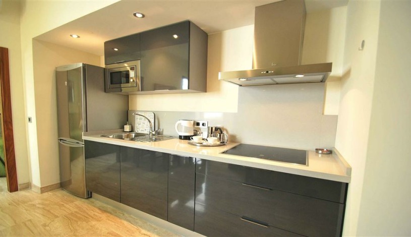 Apartment Calle Santas Patronas Sevilla - Apt 28168