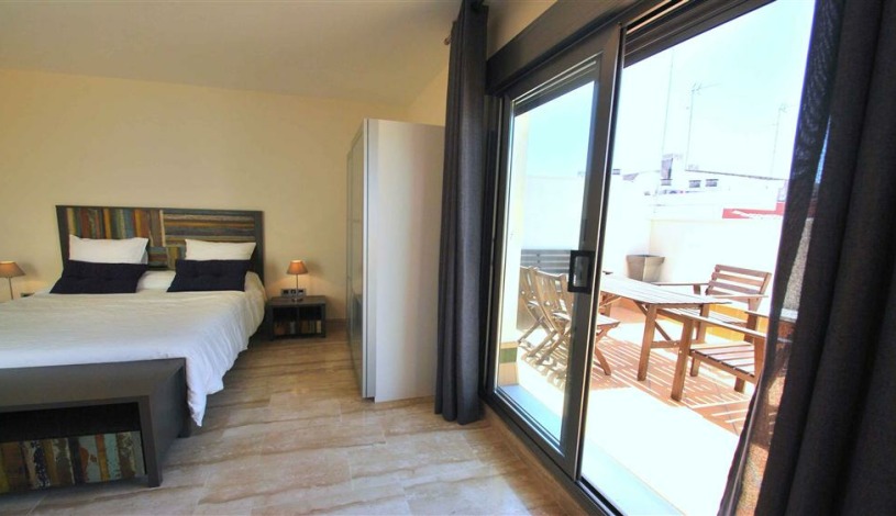 Apartment Calle Santas Patronas Sevilla - Apt 28168