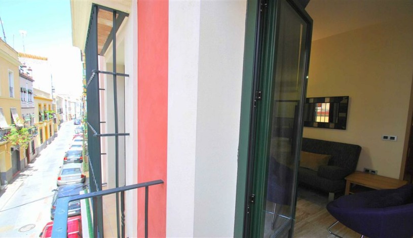 Apartment Calle Santas Patronas Sevilla - Apt 28168
