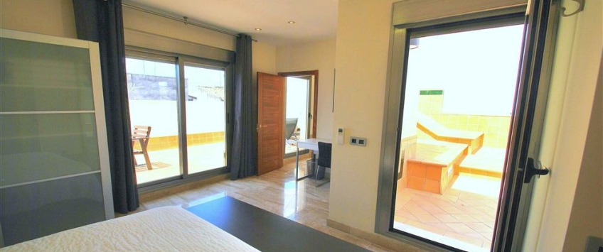 Apartment Calle Santas Patronas Sevilla - Apt 28168
