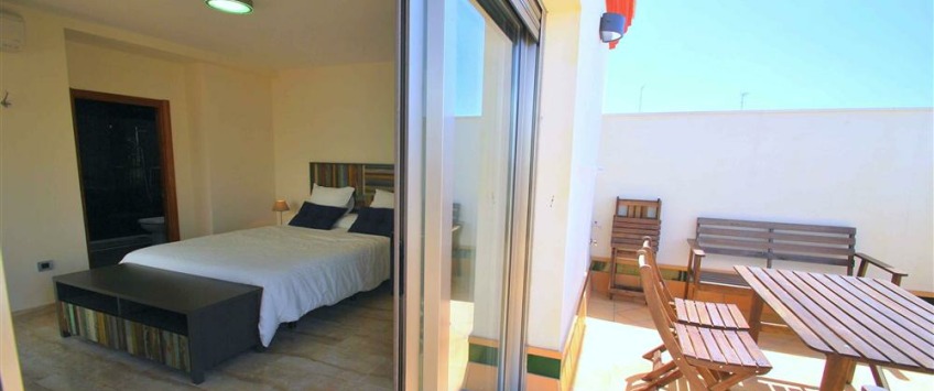 Apartment Calle Santas Patronas Sevilla - Apt 28168