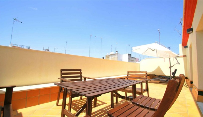 Apartment Calle Santas Patronas Sevilla - Apt 28168