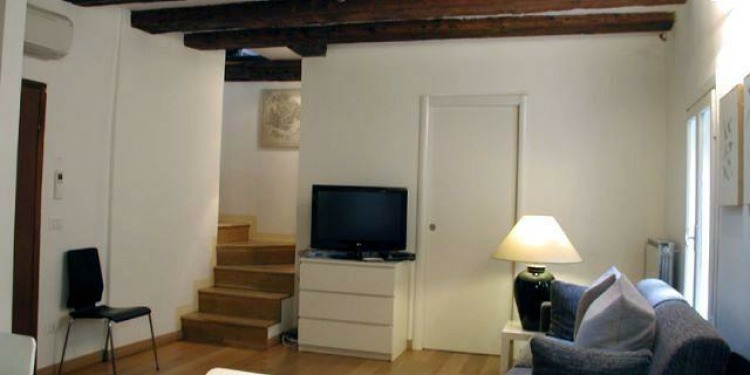 2-Schlafzimmer Appartement Venezia Castello mit Küche für 10 Personen