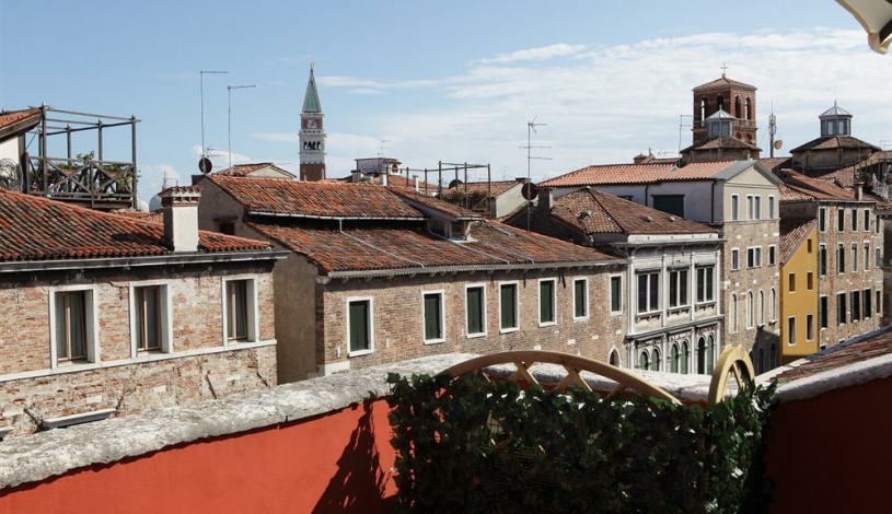 Apartment Campo San Bortolomio Venezia - Apt 41277