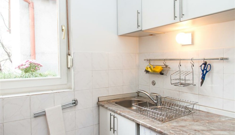 Apartment Cara Dušana 1 2 3 Beograd - Apt 30841