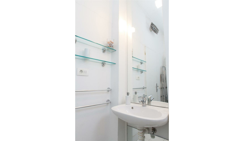 Apartment Cara Dušana 1 2 3 Beograd - Apt 30841