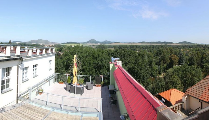 Caramell hotel&cafe Louny