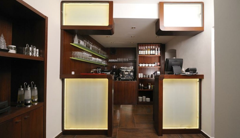 Caramell hotel&cafe Louny