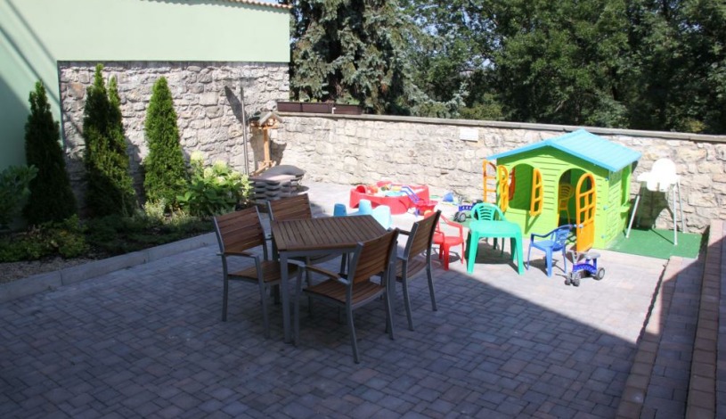 Caramell hotel&cafe Louny