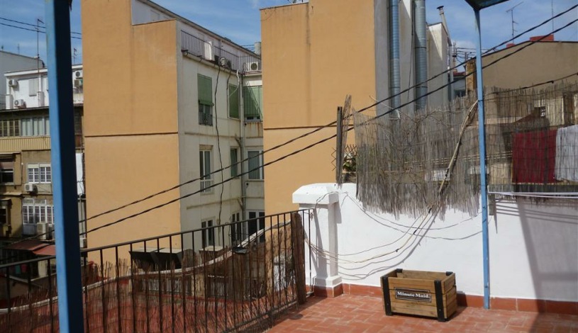 Apartment Carrer del Comte d'Olocau Valencia - Apt 24315