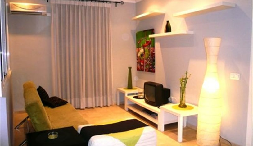 Apartment Carrer dels Aluders Valencia - Apt 18045