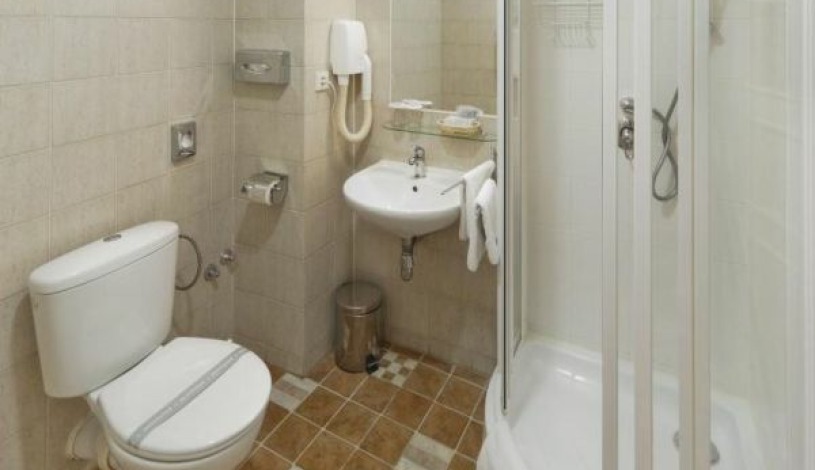 Hotel Archibald At the Charles Bridge Praha - Четыре местная комната