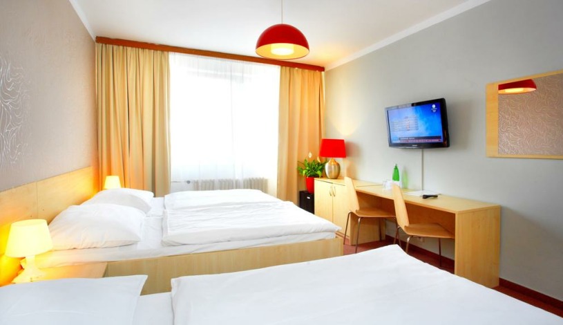 Hotel Charles Central Praha - Triple room, Four bedded room