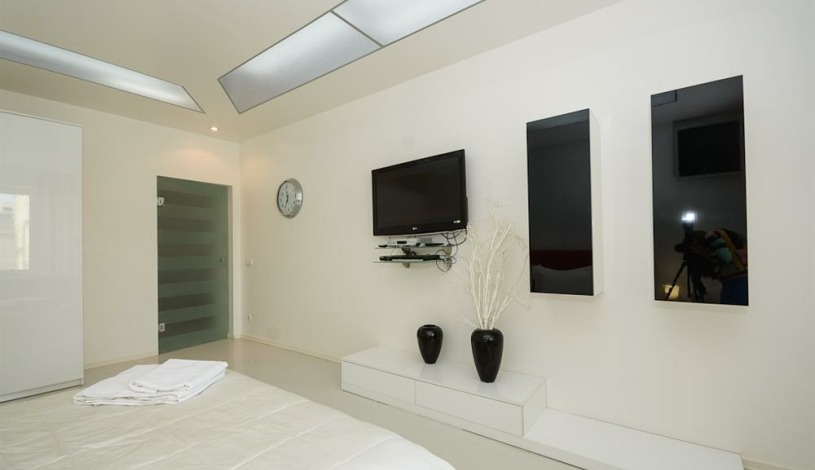 Apartment Chervonoarmiiska Kiev - Apt 31254