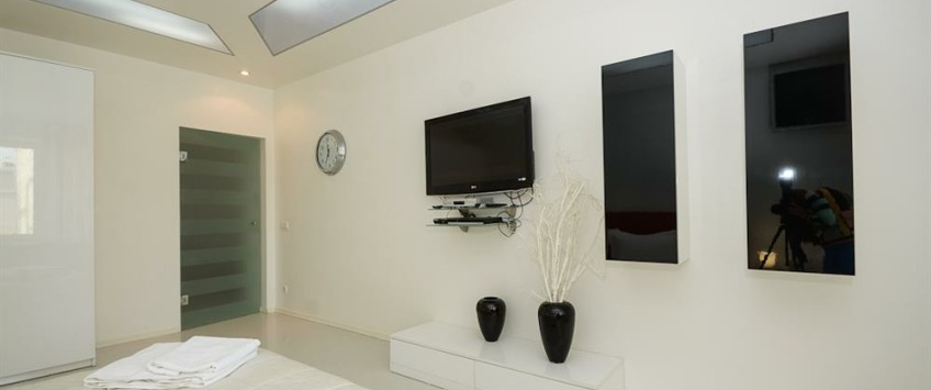 Apartment Chervonoarmiiska Kiev - Apt 31254