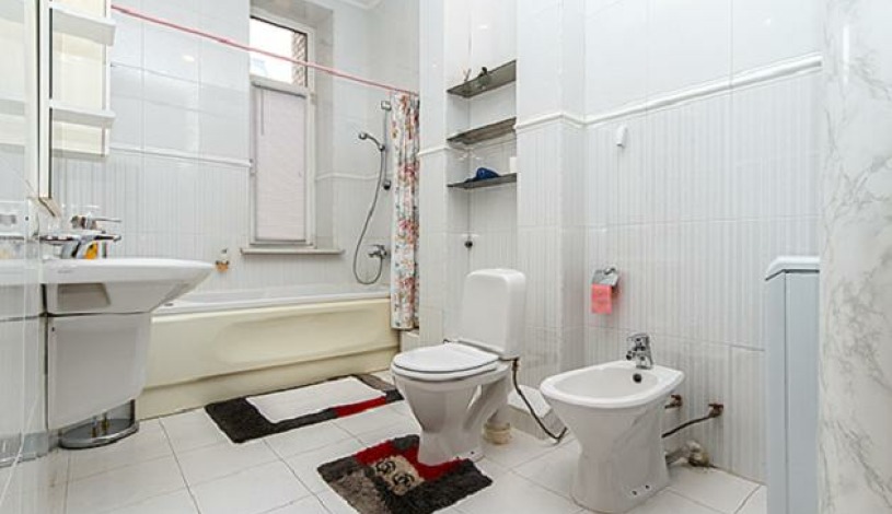 Apartment Chervonoarmiiska Kiev - Apt 32862