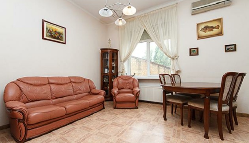 Apartment Chervonoarmiiska Kiev - Apt 32862