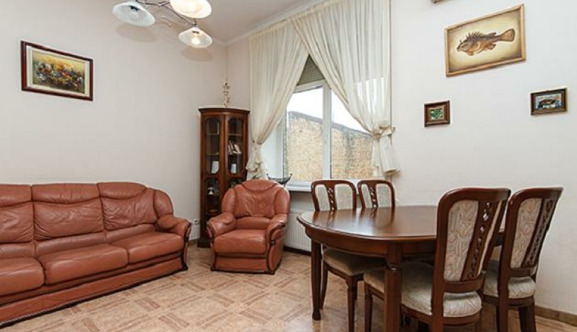 Apartment Chervonoarmiiska Kiev - Apt 32862