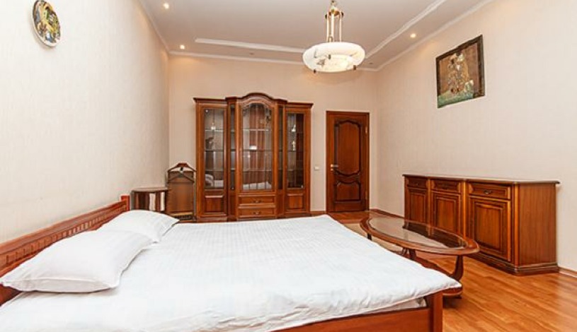 Apartment Chervonoarmiiska Kiev - Apt 32862