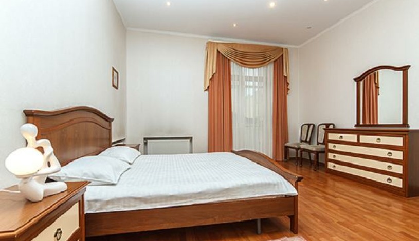 Apartment Chervonoarmiiska Kiev - Apt 32862