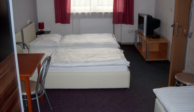 Hotel Slavie Cheb - Třílůžkový pokoj