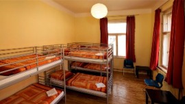 Hostel Chili Praha - 6 местная комната (без ванной), 8 местная комната (без ванной), 10 местная комната (без ванной)