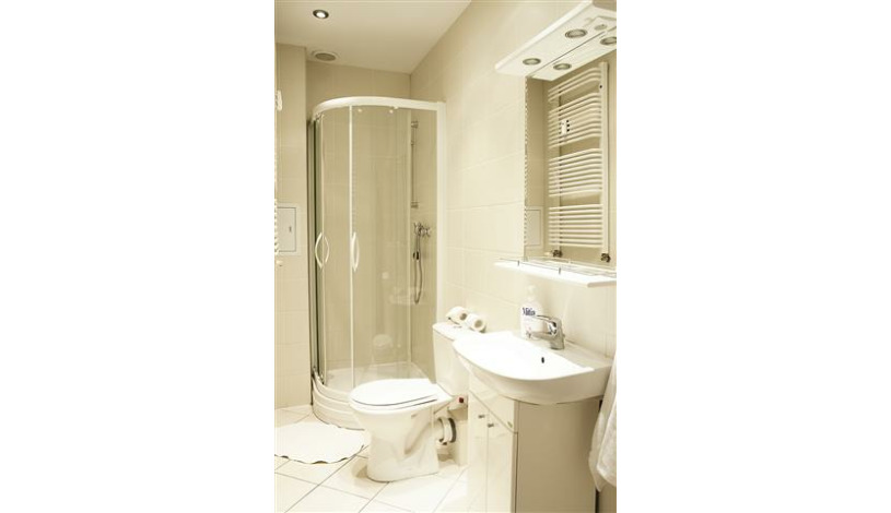 Apartment Chmielna Warszawa - RRR Jadwiga of Angevin (15)