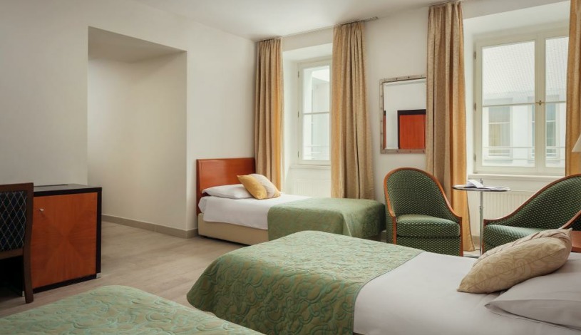Michelangelo Grand Hotel ***** Praha