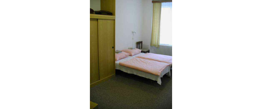 Church Pension Prag - Husuv Dum Praha - Einbettzimmer (Kategorie 1), Einbettzimmer (Kategorie 2), Einbettzimmer (Kategorie 3), Zweibettzimmer (Kategorie 1), Zweibettzimmer (Kategorie 3), Dreibettzimmer (Kategorie 3)