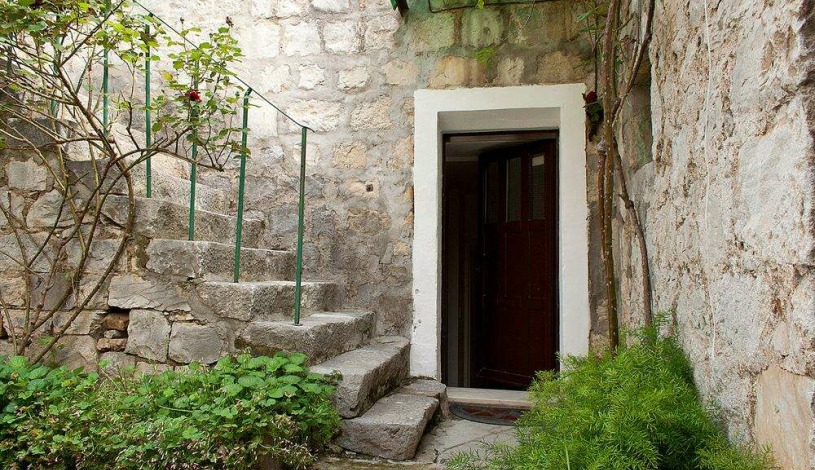 Apartment Ćiril-Metodova ulica Split - Apt 38019