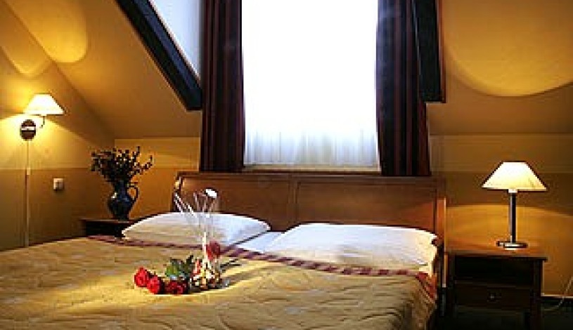 Cloister Inn Hotel  Praha