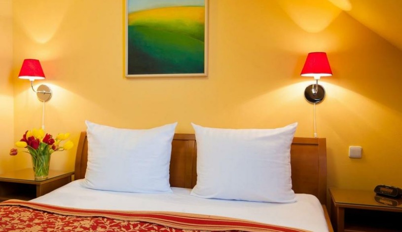 Cloister Inn Hotel  Praha